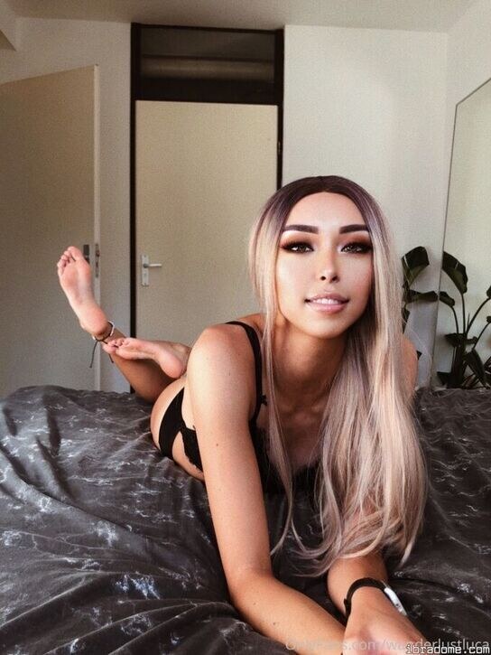 Wanderlustluca Photo #51