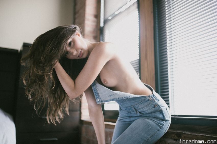 Victoria Lynn Myers Photo #13