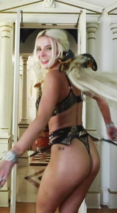 Bella Thorne Photo #157