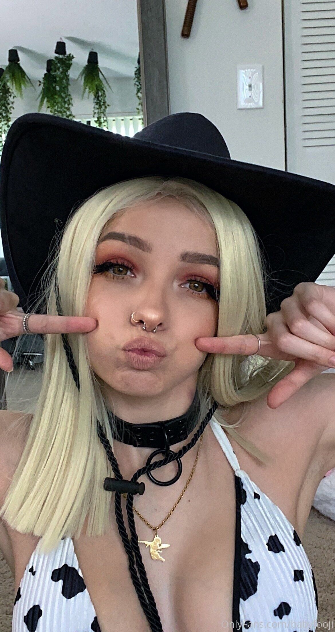 Babyfooji Peachtot Photo #660