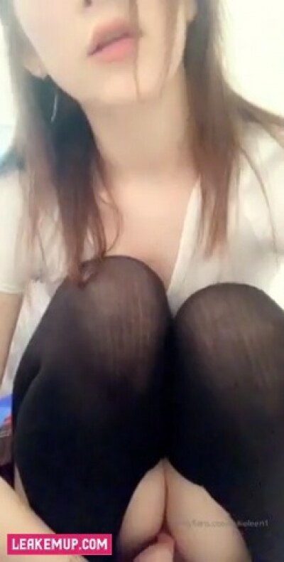 Ellie Leen Post #152