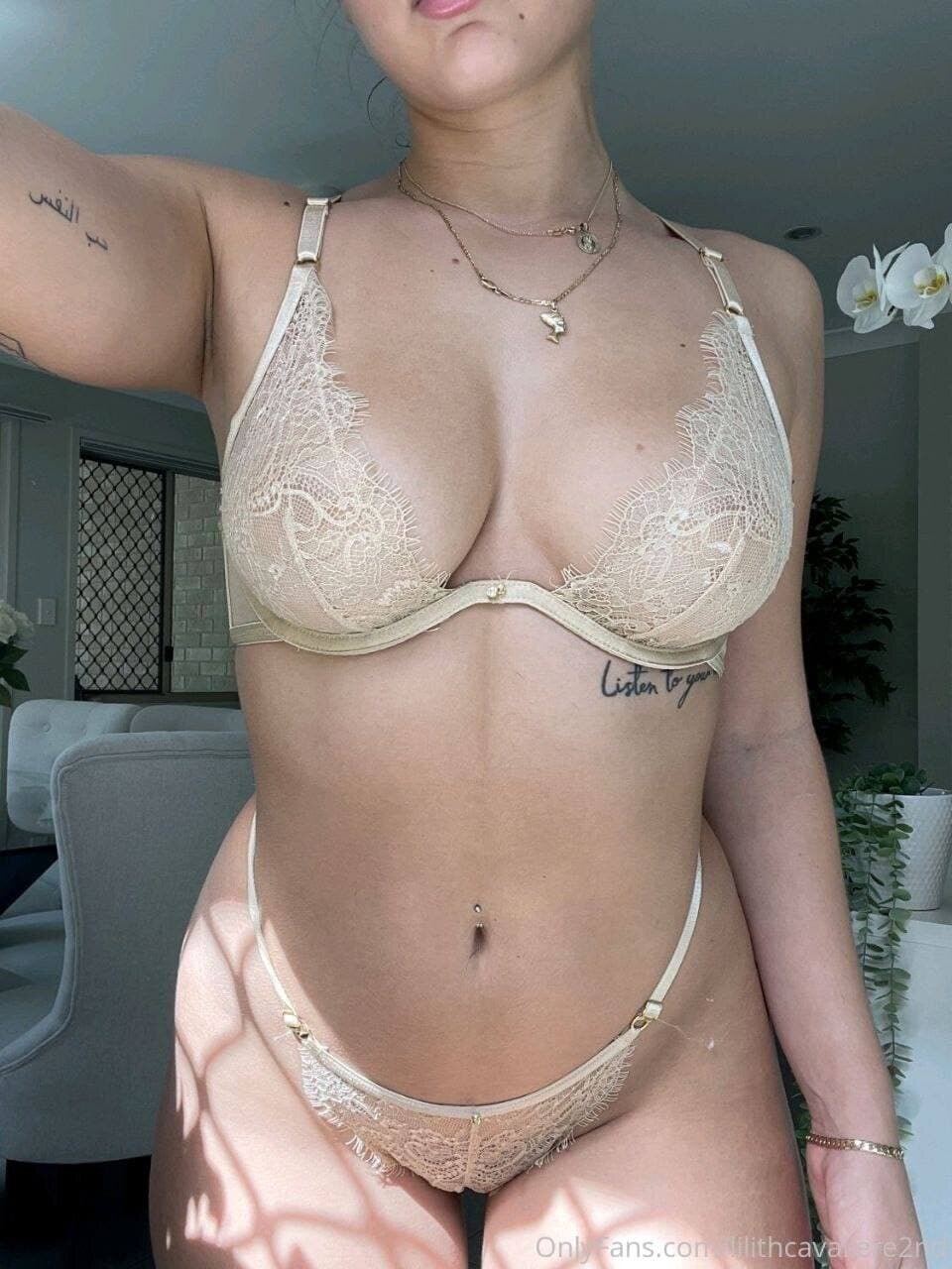 Lilith Cavaliere Photo #137