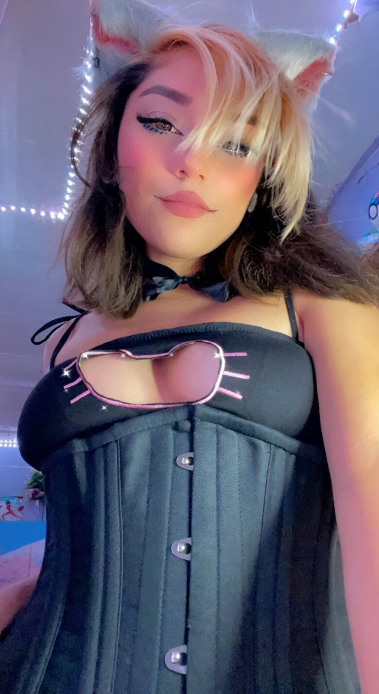 Pictures Iii Photo #128