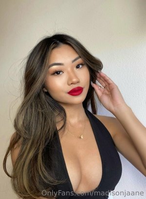 Madisonjaane Photo #5