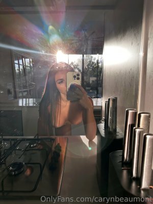 Caryn Beaumont Photo #24