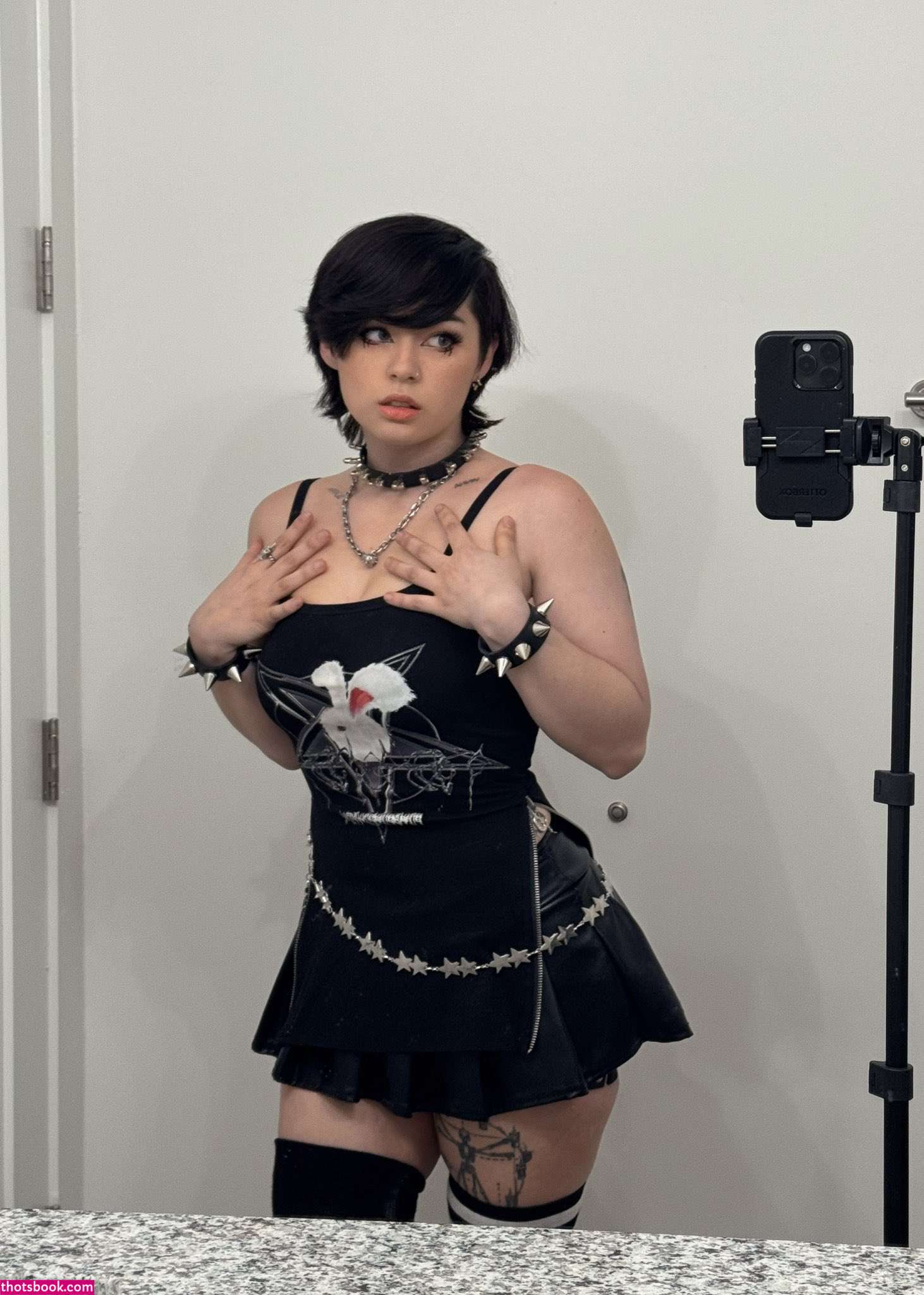 Beebinch Thredcount Photo #85