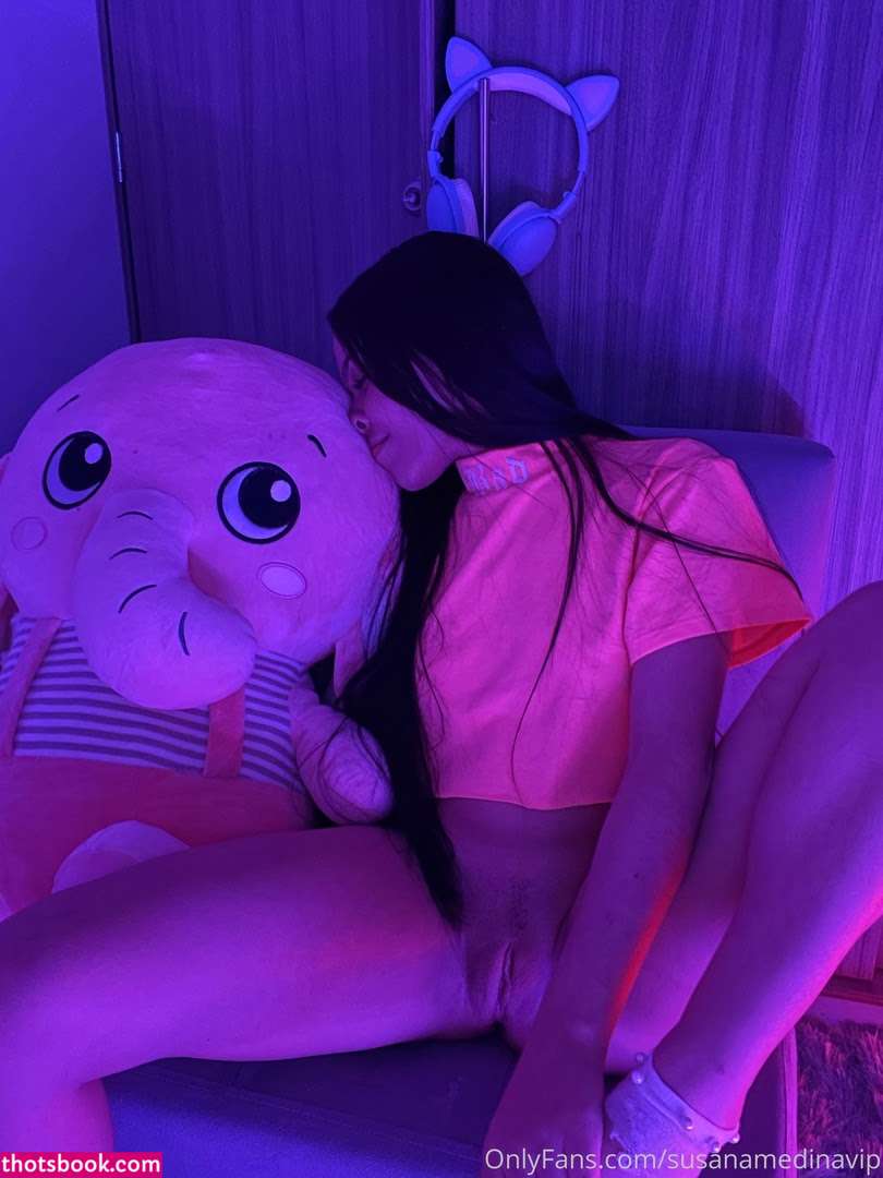 Susana Medina Photo #50