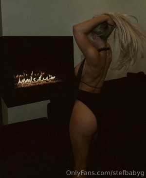 Stefanie Gurzanski Photo #160