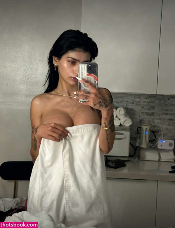 Mia Khalifa Photo #716