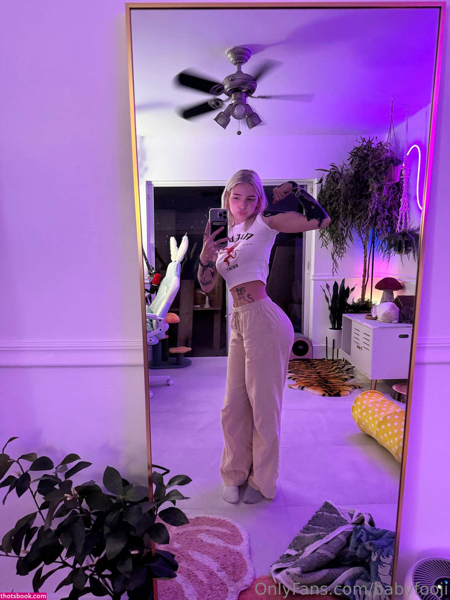 Babyfooji Peachtot Photo #2411