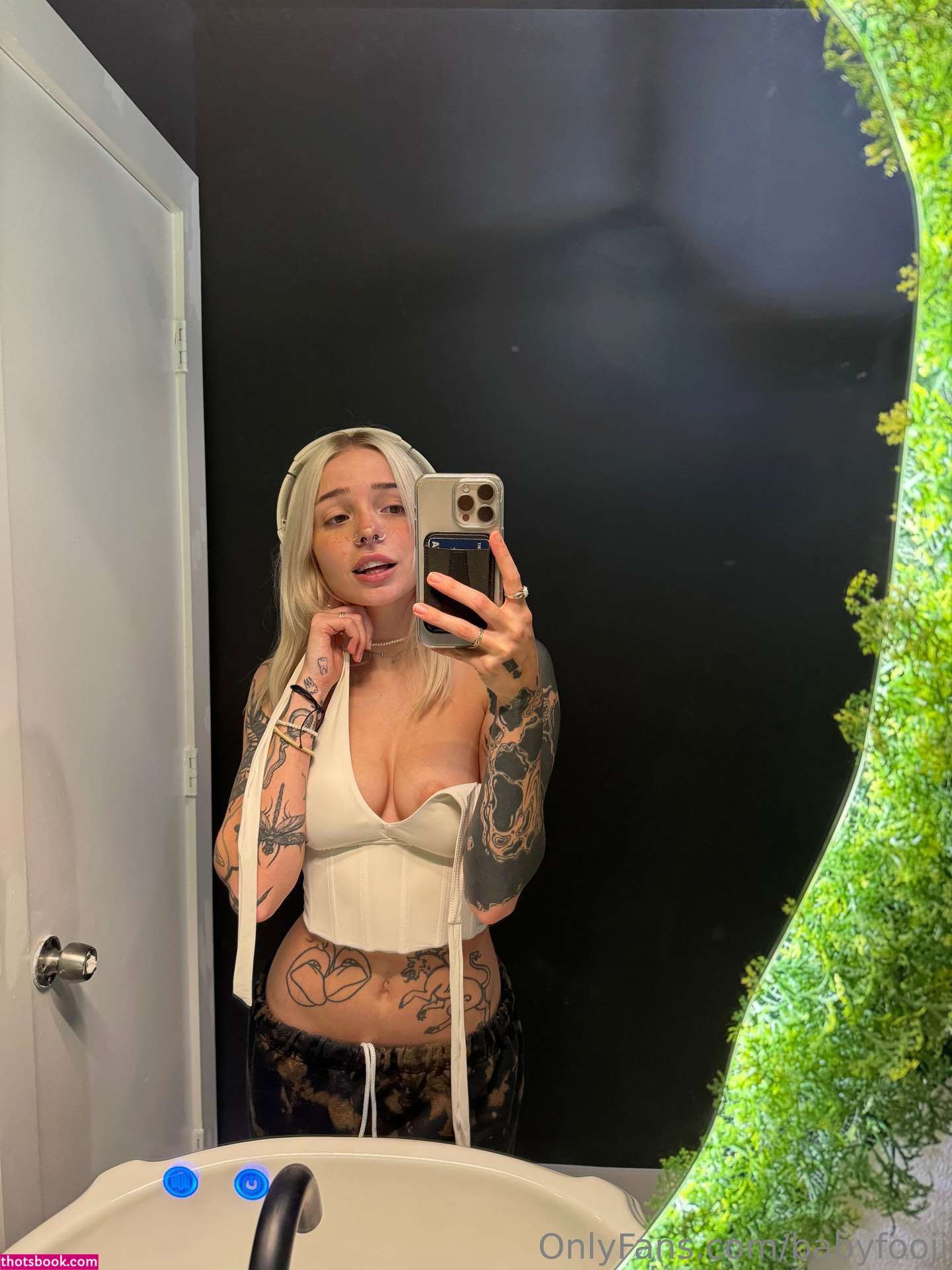 Babyfooji Peachtot Photo #2447