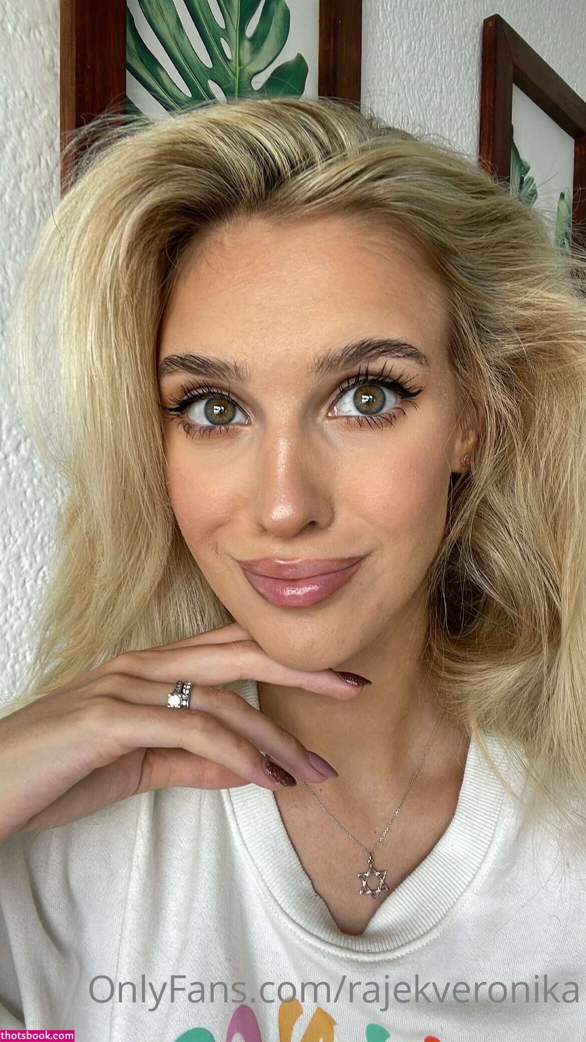 Veronika Rajek Photo #200