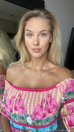 Veronika Rajek Photo #190