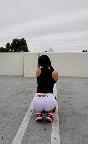 Krischelle Delgado Photo #2