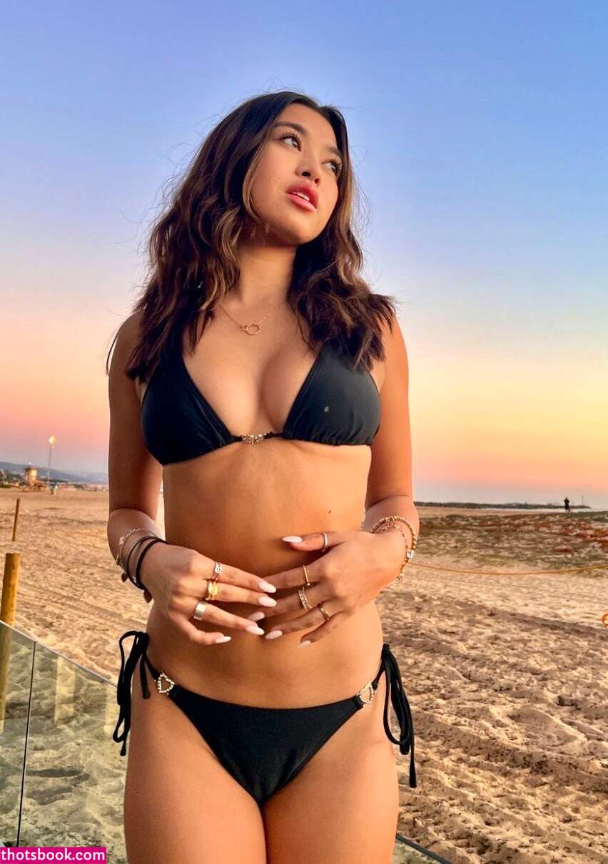 Krischelle Delgado Photo #32