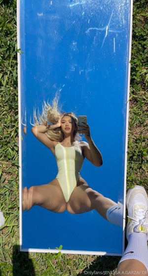 jenessagarza69 Photo #26