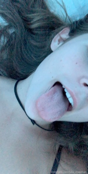 Julia Chapman Photo #51