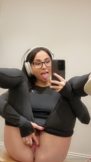 Emily Hill Photo #58