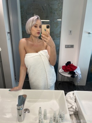 Angel Wicky Nude OnlyFans Photos #8