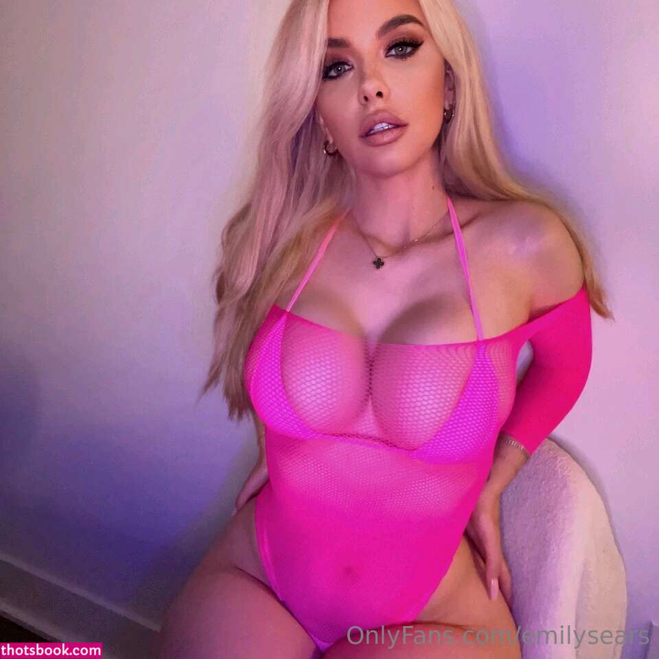 Emily Sears Photo #96