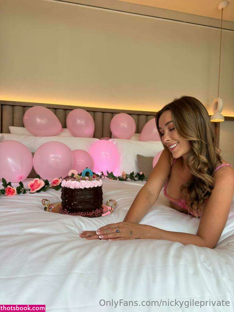 Nicky Gile Photo #120