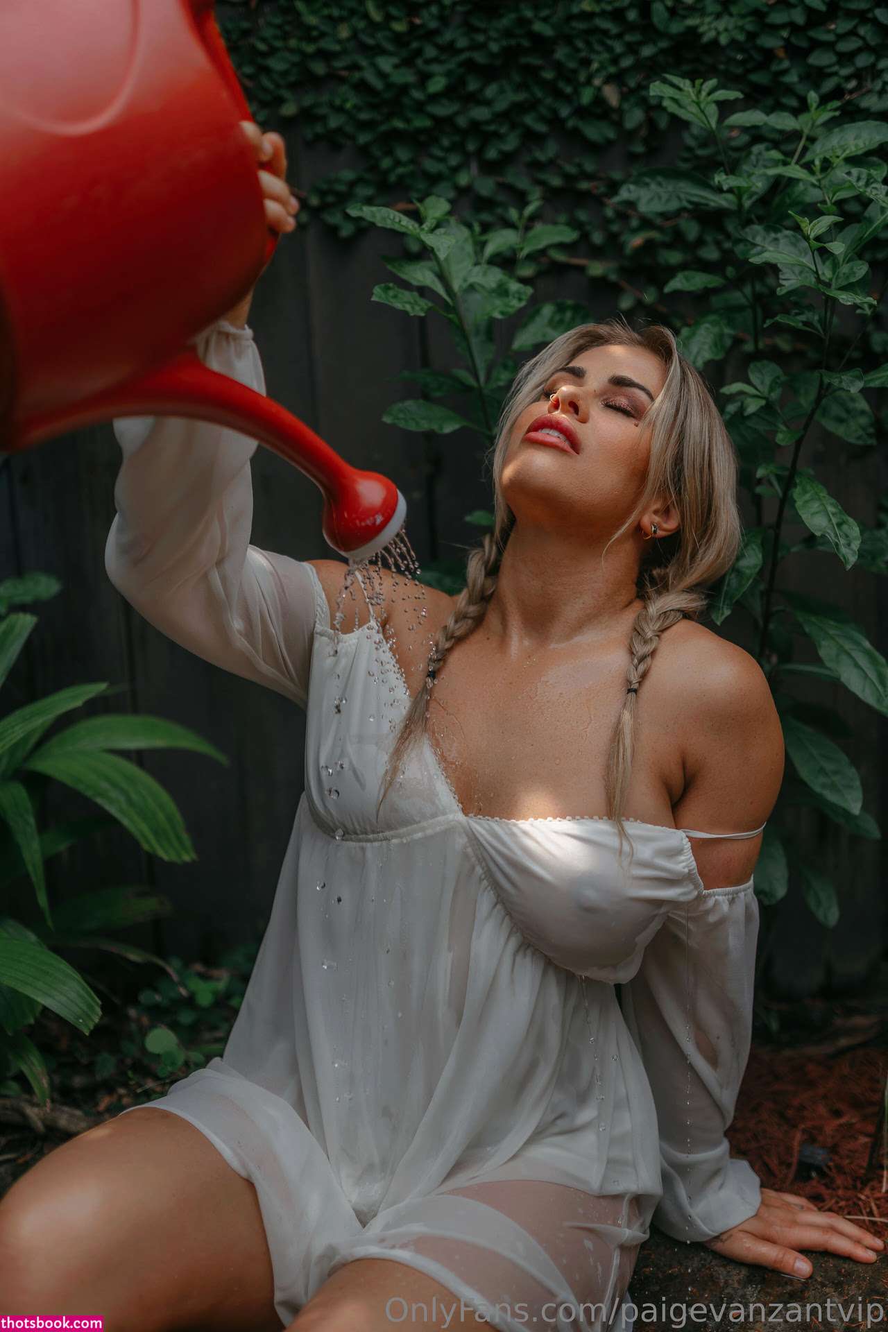 Paige Vanzant Photo #737