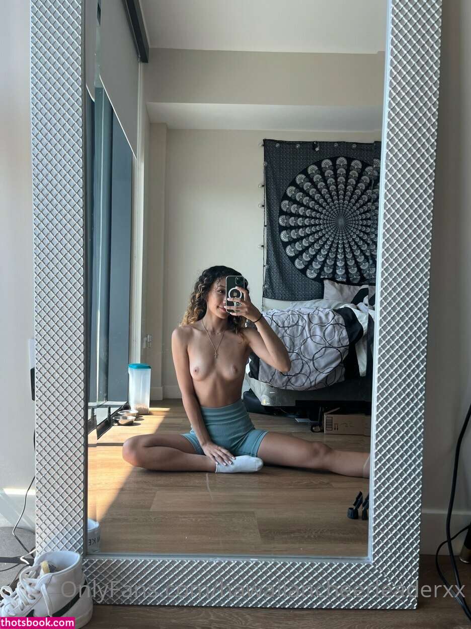 hawaiiancheerleaderxx Photo #13