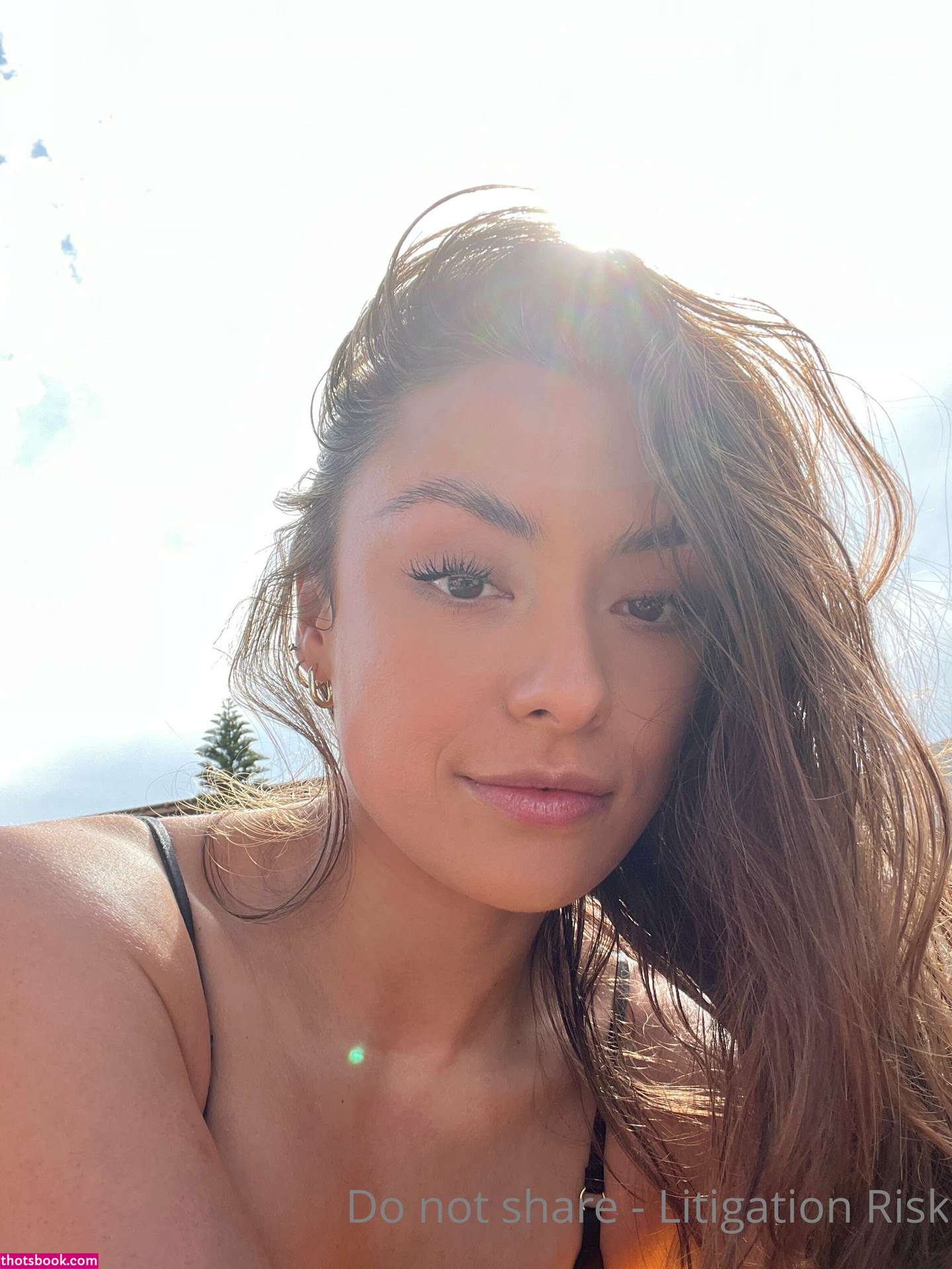 Yana Demeester Photo #32