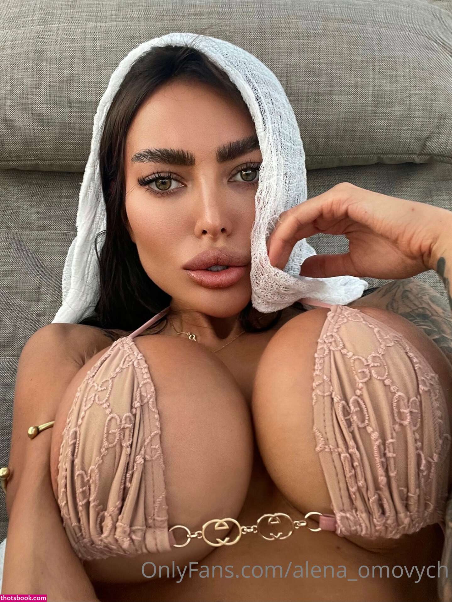 Alena Omovych Photo #79