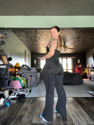 queenegirl27 Photo #177