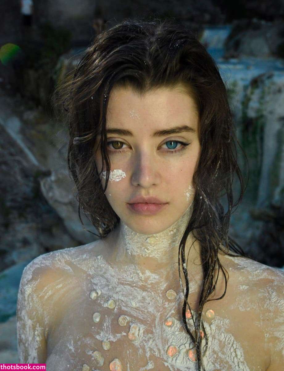 Sarah Mcdaniel Photo #59