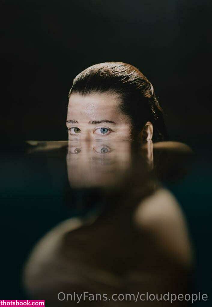 Sarah Mcdaniel Photo #62