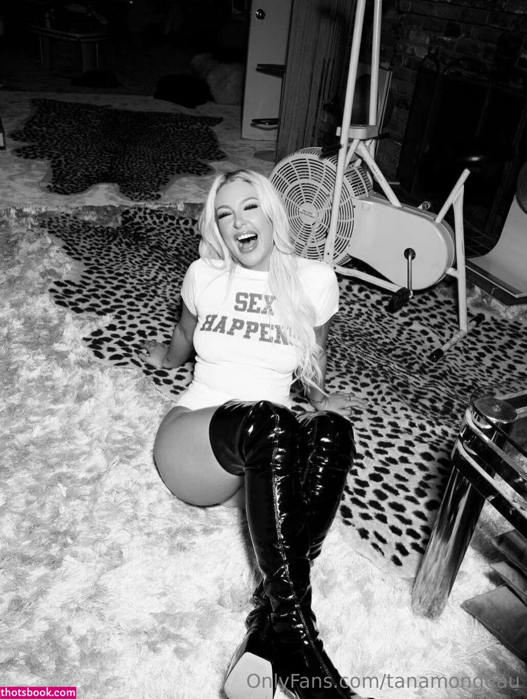 Tana Mongeau Photo #263