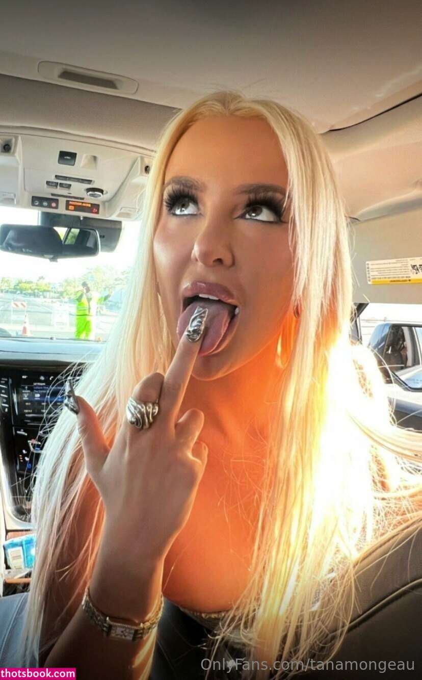 Tana Mongeau Photo #270