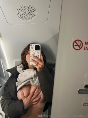 Danielley Ayalaa Photo #143