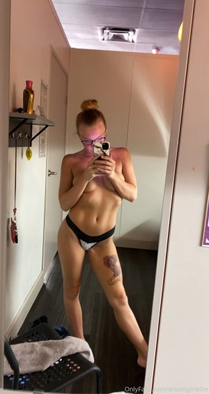 Elise Laurenne Photo #374