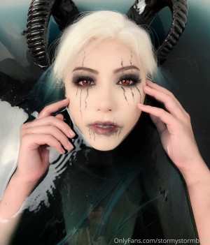 Stormystormborn Photo #113