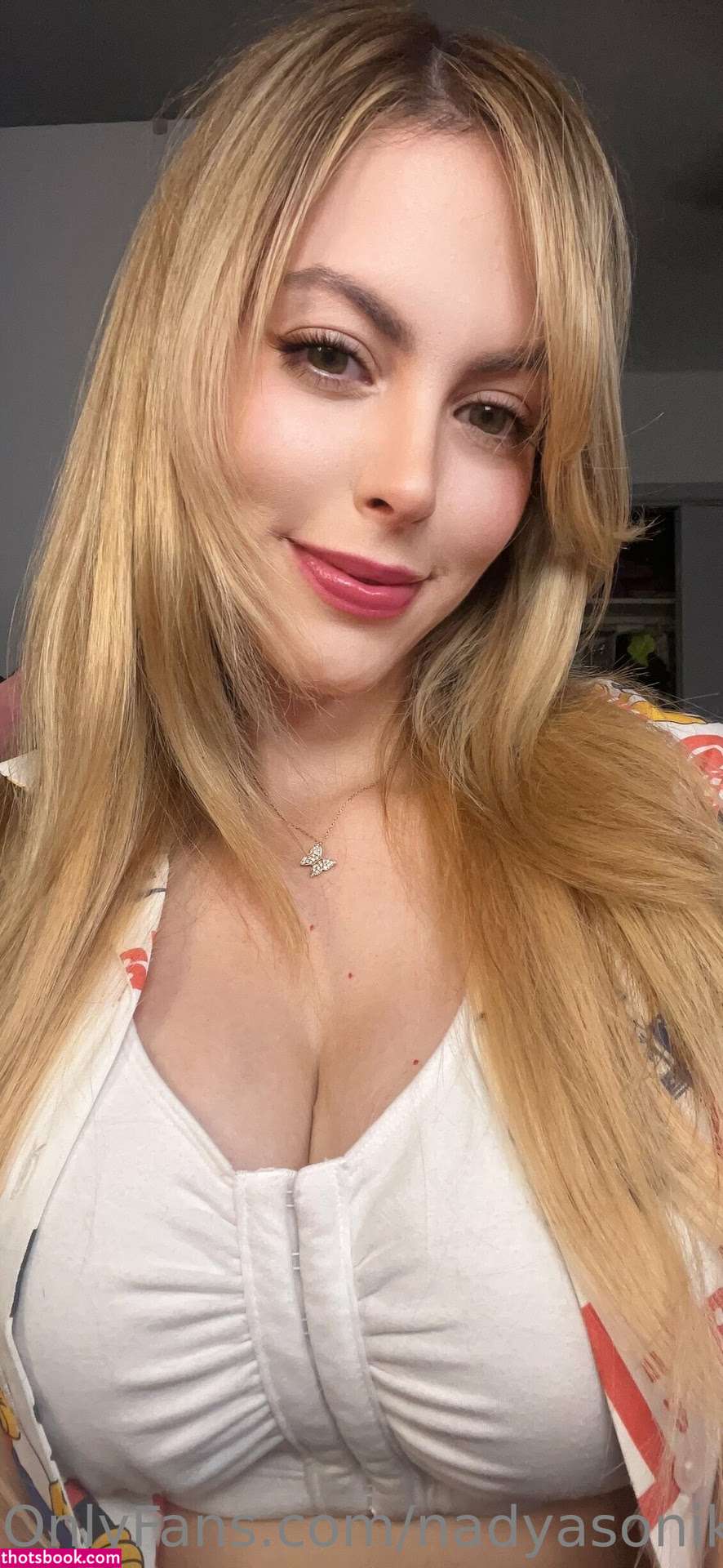 Nadyasonika Photo #136