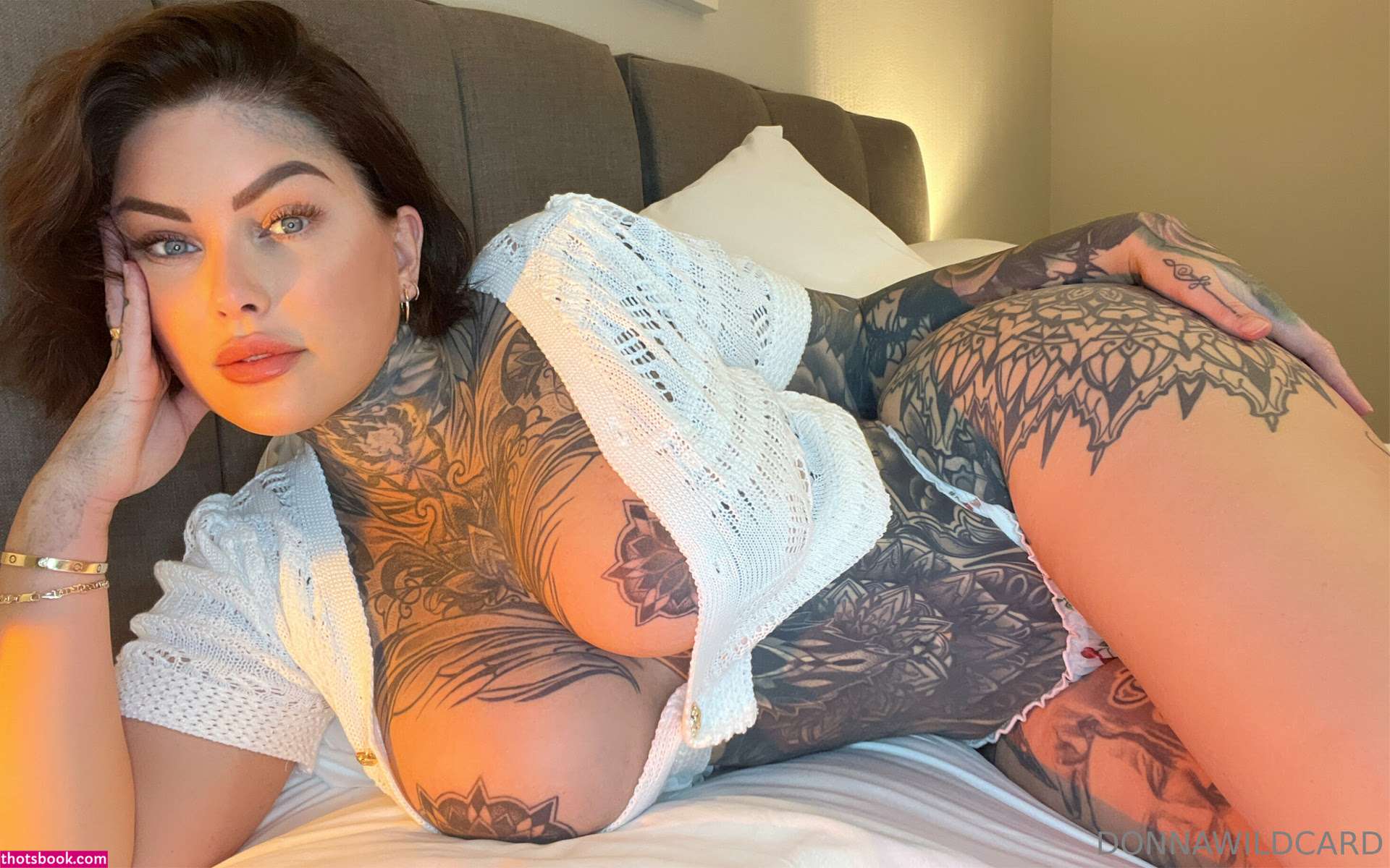 Donna Wildcard Photo #326