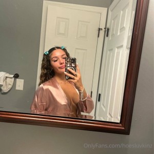 Mckinzie Valdez Photo #3