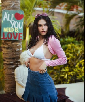 Livia Brito Photo #43