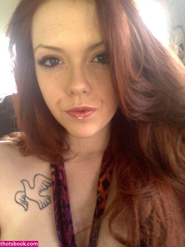 Ryan Smiles Photo #27