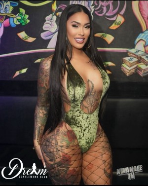 Tattedupholly Photo #8