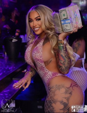 Tattedupholly Photo #13