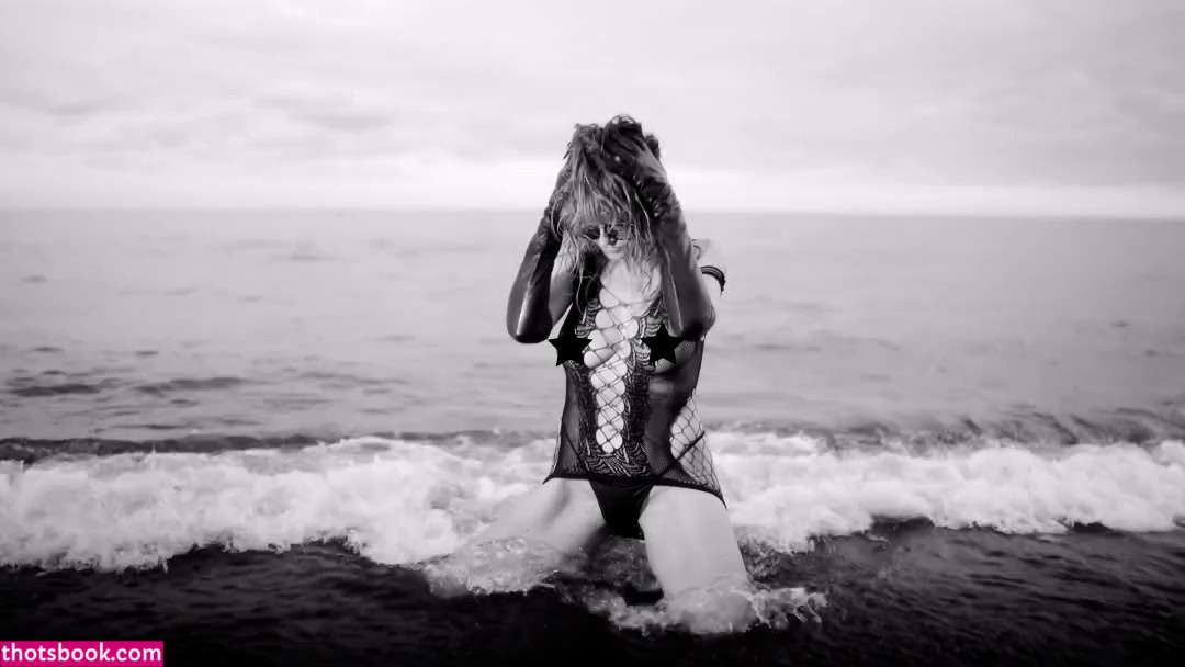 Heidi Klum Photo #66