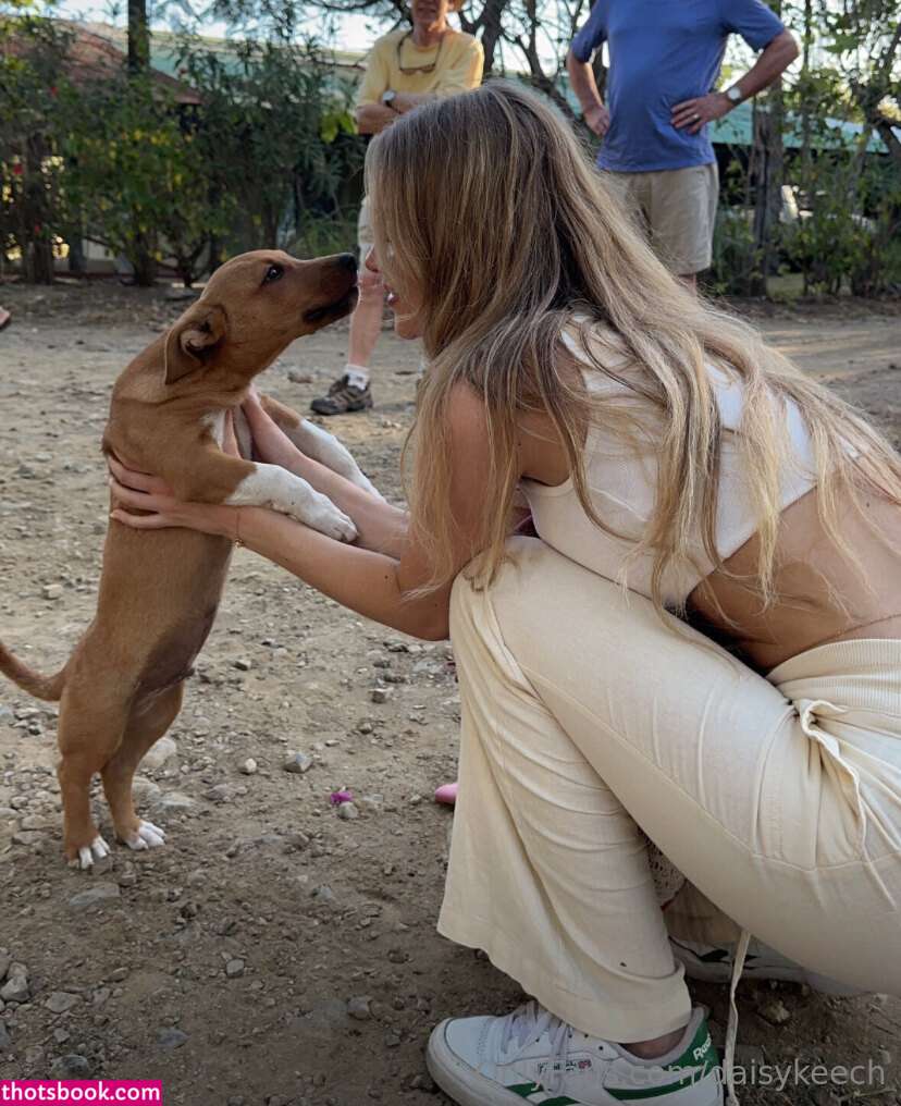 Daisy Keech Photo #573