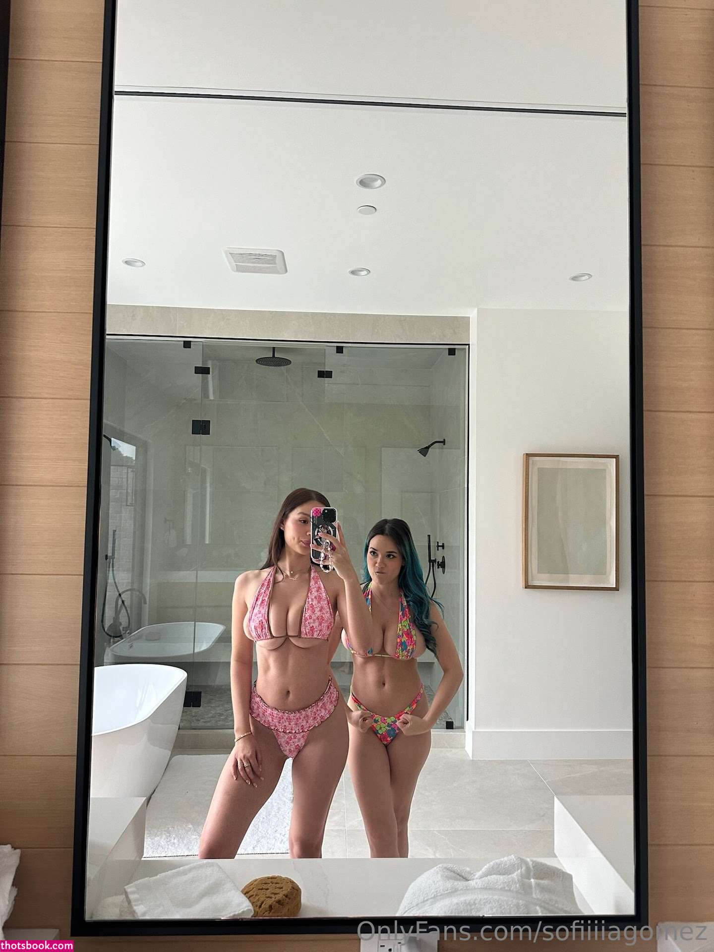 Sophie Mudd Photo #584