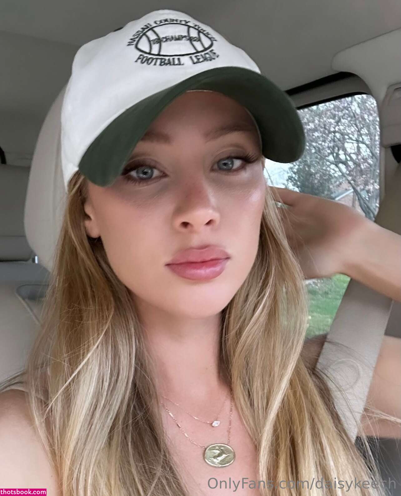 Daisy Keech Photo #585