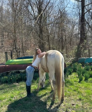 Daisy Keech Photo #586