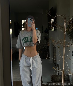 Daisy Keech Photo #588